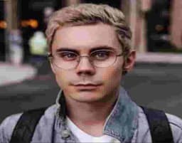 Smart guy with glasses download
