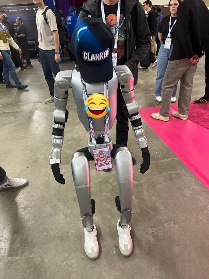 CLANKERBOT token image